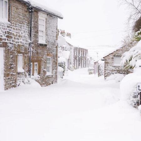 Sweet Pea Cottage Tideswell Bagian luar foto
